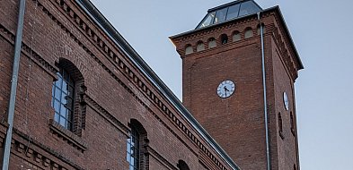 Kochcice. Przez dekady niszczała, dzisiaj zabytkowa gorzelnia jest atrakcją