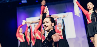 Lubliniec. Mażoretki Szafir na scenie