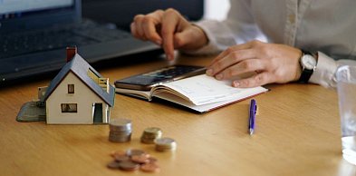 Jak nowoczesne systemy zarządzania budynkiem podnoszą komfort życia?