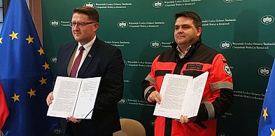 Wsparcie dla ratowników. Nowe umowy WFOŚiGW w Katowicach z pogotowiem