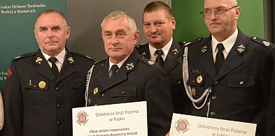 „Bezpieczny Strażak” dla powiatu lublinieckiego. OSP otrzymały dotacje-11982