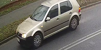 Lubliniec. Policja szuka kierowcy, który potrącił pieszą na pasach-12378