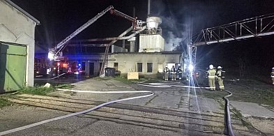 Lubliniec. Nocny pożar w tartaku