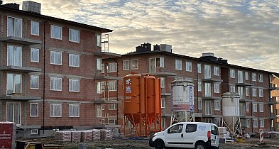 Lubliniec. Powstają 62 nowe mieszkania-11812