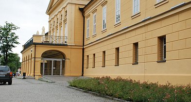 Koszęcin. Hohenlohe-Ingelfingen. Historia rodu i wielka polityka