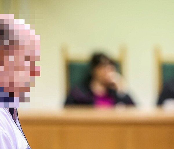 Rozpoczął się proces w sprawie zabójstwa księdza z Kłobucka-12484