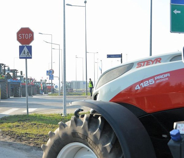 Rolnicy zapowiadają protest w całym kraju. Skala może zaskoczyć-12572