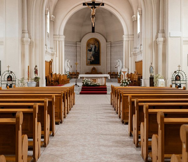 Miliony na Kościół w 2026 roku. Państwo co roku dokłada do duchownych-12587