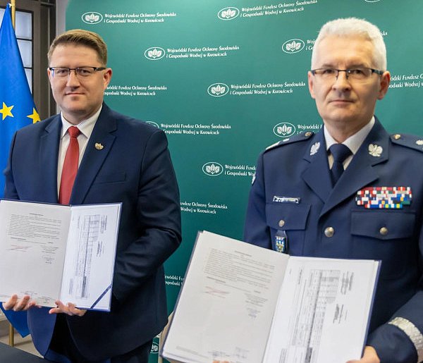 4,8 mln zł na radiowozy dla policji. WFOŚiGW w Katowicach wspiera ślaski...