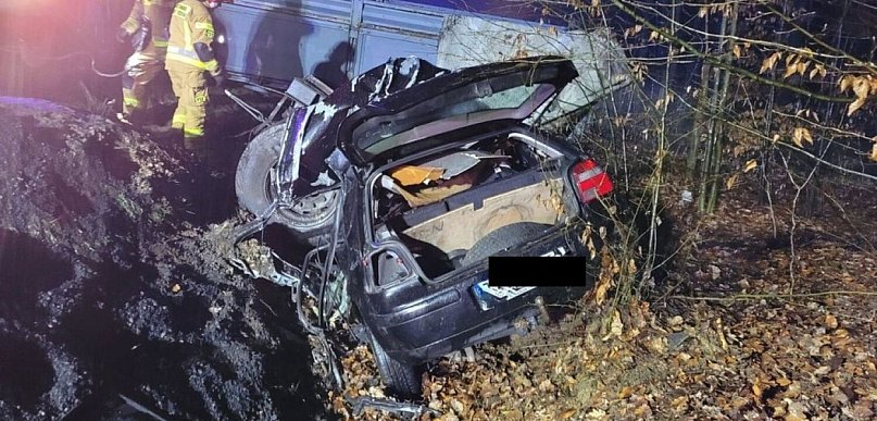 Trzech mężczyzn zginęło na miejscu. Wyrok dla sprawcy: 2 lata odsiadki