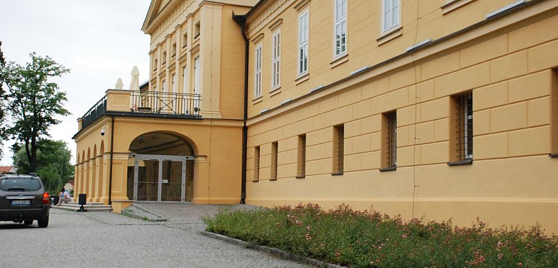 Koszęcin. Hohenlohe-Ingelfingen. Historia rodu i wielka polityka