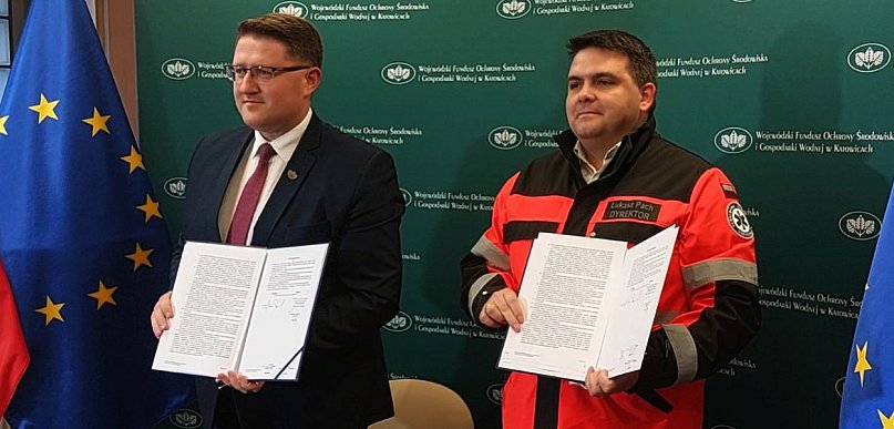 Wsparcie dla ratowników. Nowe umowy WFOŚiGW w Katowicach z pogotowiem