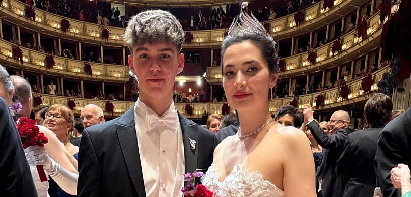 Uczeń z Lublińca na balu debiutantów w Wiedniu