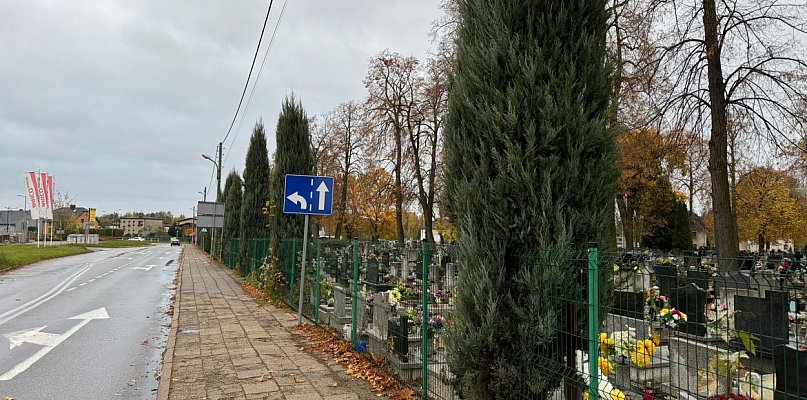 Lubliniec. Od jutra zmiany w organizacji ruchu przy cmentarzach - 12056