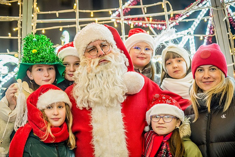Jarmark Świąteczny i Pogotowie Mikołajkowe