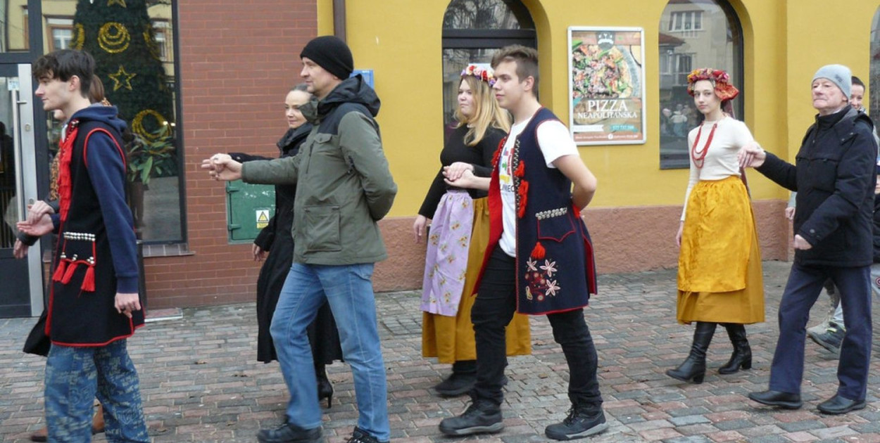 Lubliniec. Polonez na rynku i niespodzianki