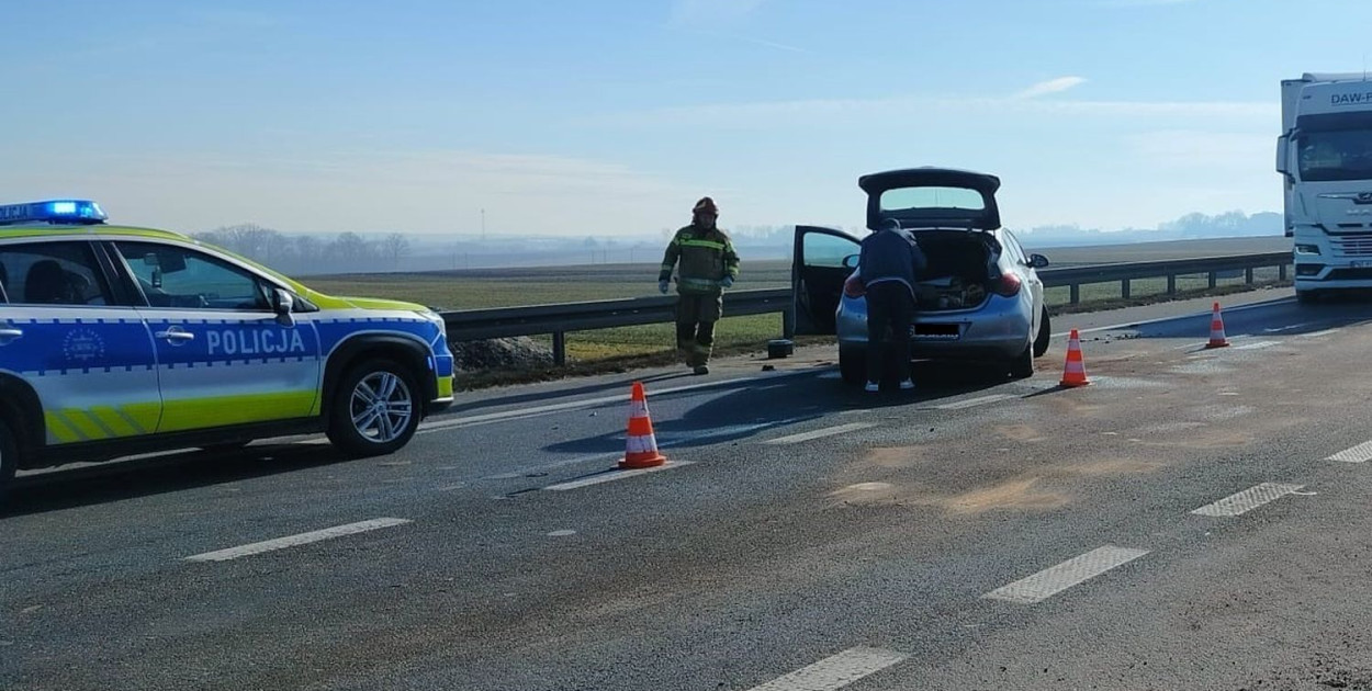 Powiat lubliniecki. Zderzenie samochodów na DK 11