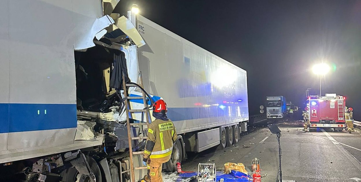 Lubliniec. Zderzenie samochodów ciężarowych na obwodnicy