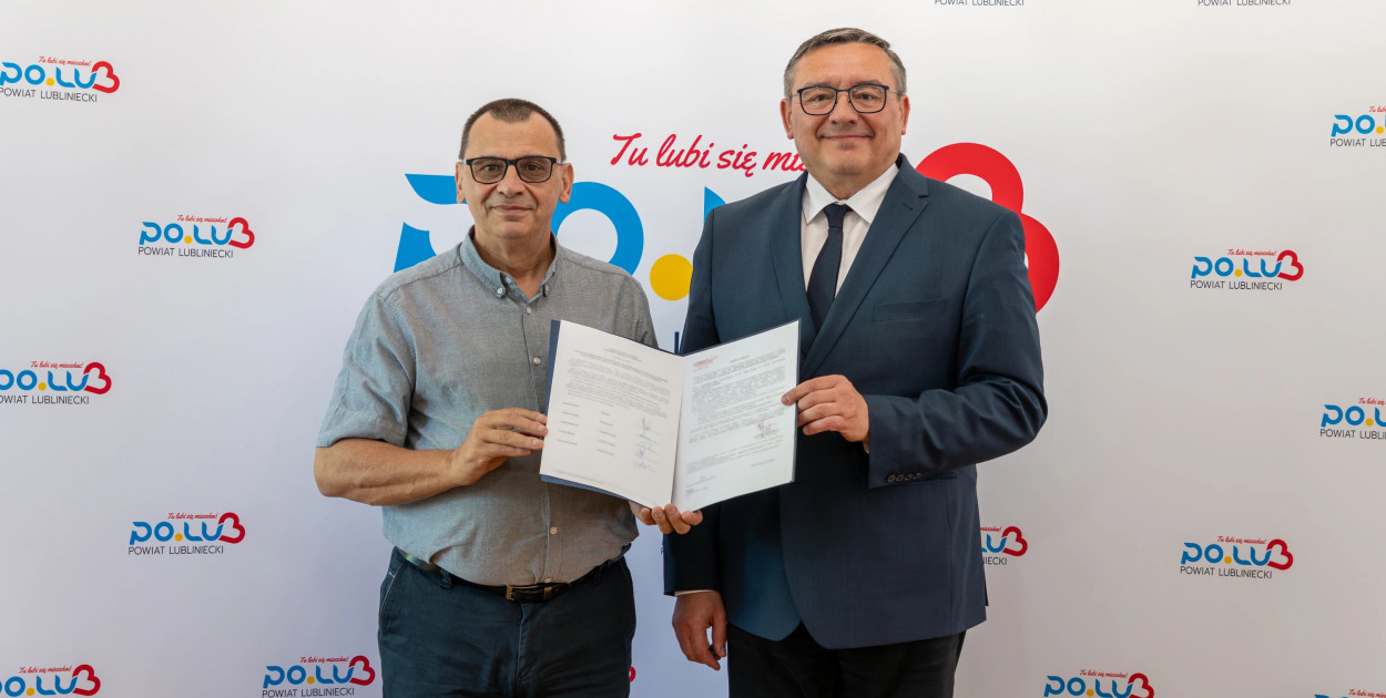 Lubliniec. Były dyrektor szpitala dziękuje i krytykuje